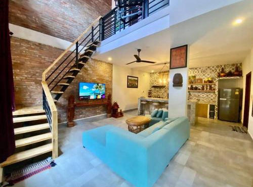 Modern 2-bedroom townhouse with rooftop terrace