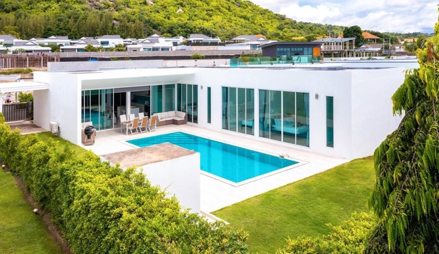 Modern 4 Bedroom Pool Villa (PMKH-A6)