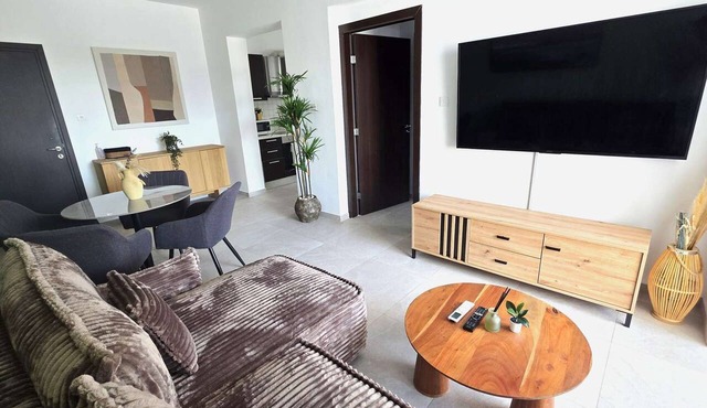Modern Apartment Peaceful Retreat Nature Views in Larnaca