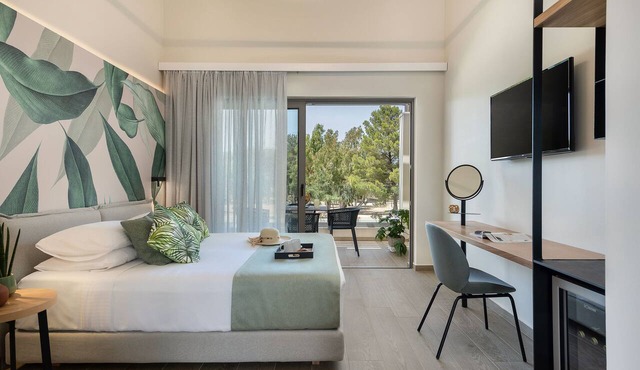 Mossa Well Being Hotel with heated pool & Wellness Spa in Chania