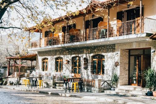 Mountain Hotels "Aroanides" in Kalavrita