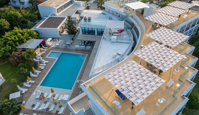Nasos Hotel & Resort in Moraitika