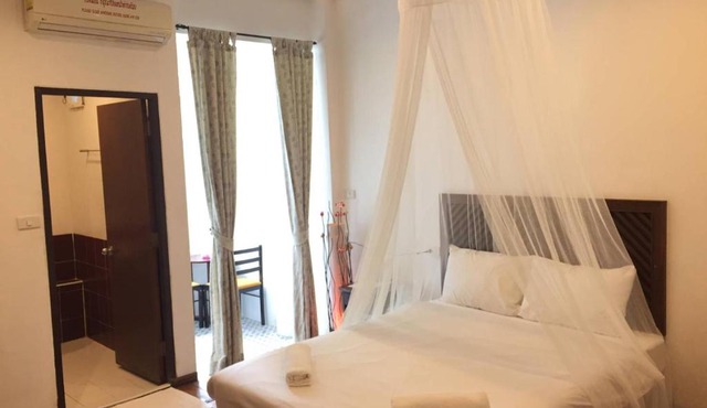 Nawaporn Place in Phuket