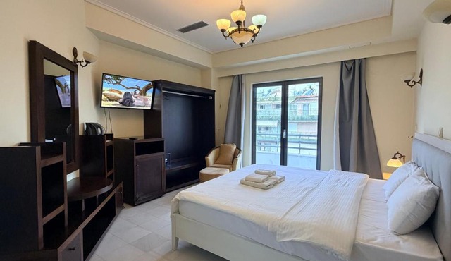 Neos Kosmos New Times APT