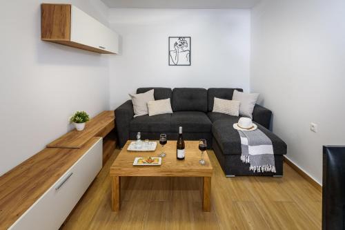 Nicolas Urban Comfort Living in Souda