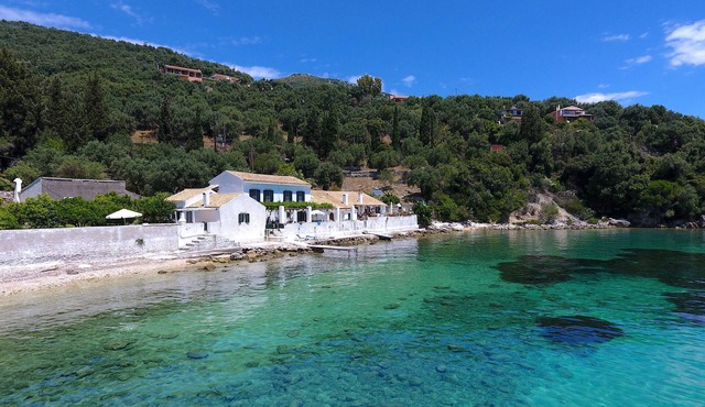 Nissaki Olive Press Villas -The Cottage
