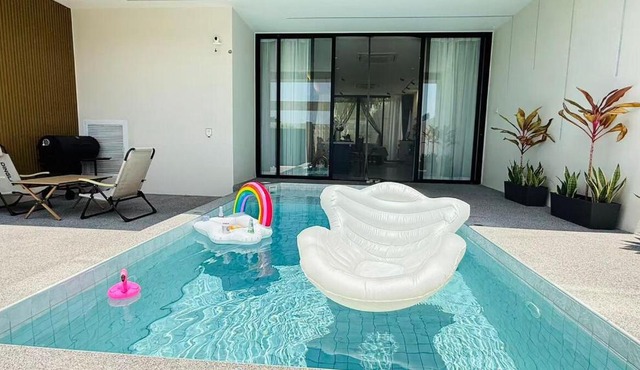 NORD House KTV BBQ Terrace Pool Table And Swimming Pool