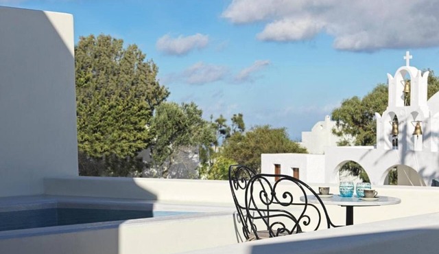 Notia Suite, Jacuzzi, Imerovigli in Santorini