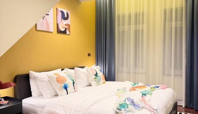 Nueng Rana 151 Scandinavian Hideaway Yaowarat