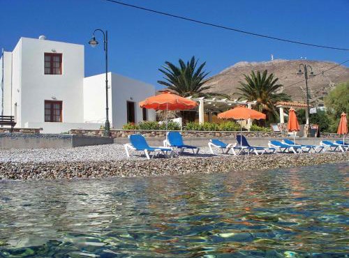 OASIS APARTMENTS in Livadia