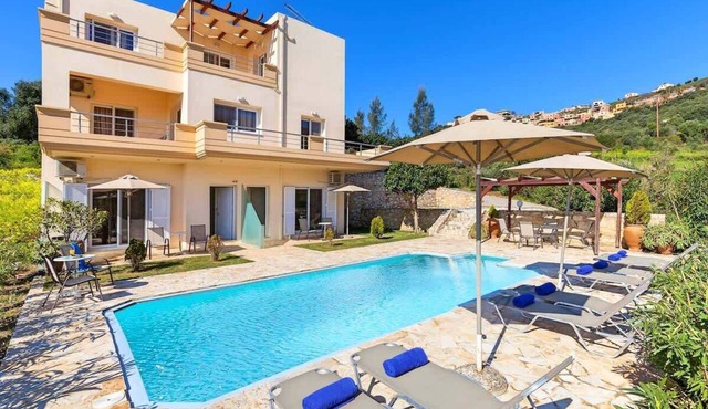 Oceana Suites & Villas - Cozy Sea View Suite in Exopoli