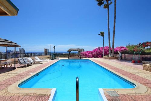 Olive Tree Apartments in Limassol