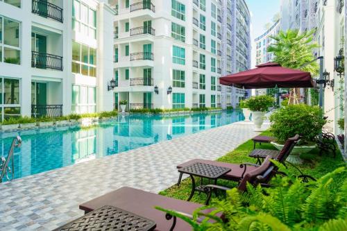 Olympus City Garden Pattaya High Floor 8F