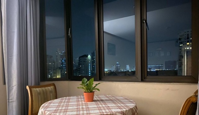 OMNI TOWER APARTMENT WITH POOL VIEW,GYM BTS