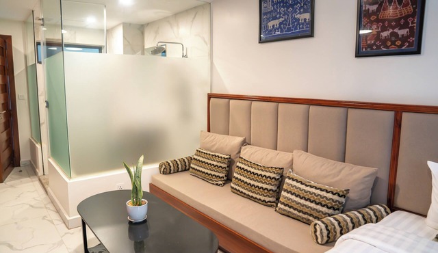 One Bedroom Apartment Premium Location