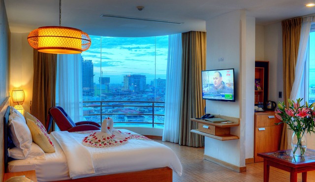 Orussey One Hotel & Apartment