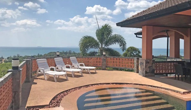 Panoramic Sea Views - Private Pool - 3BR - Villa Bellamonte