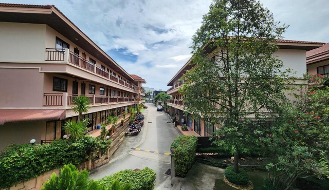 Panupong Hotel