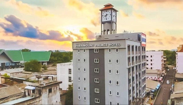 Paramount Palace Hotel Dannok
