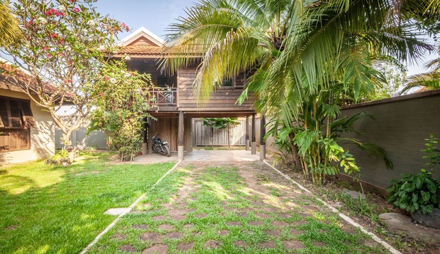 Park House - Exclusive 4 Bedrooms Private Villa