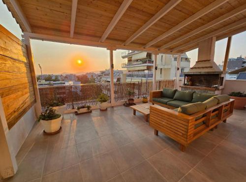 Penthouse Nea Smirni in Athens