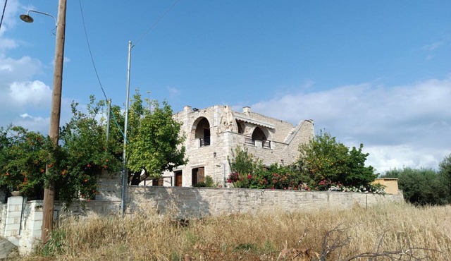 Petrini Villa 3 bedroom with private pool in Moires