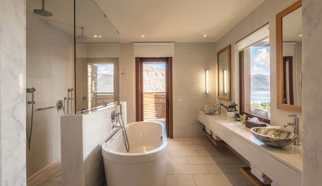 Phāea Blue - Small Luxury Hotels of the World in Agios Nikolaos