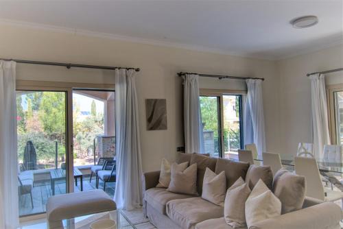 Phaedrus Living Amorosa 13 Beachside Villa in Polis Chrysochous