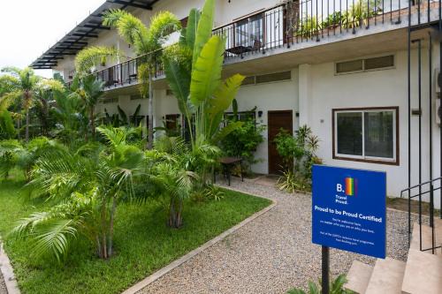 Phan NaTa Apartment