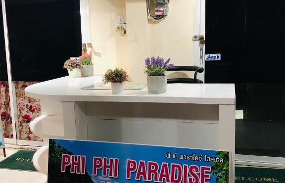 Phi Phi Paradise Hostel in Ko Phi Phi