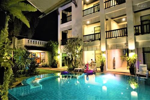 Phuket Monaburi Boutique Hotel in Rawai Beach