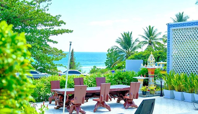 Phuket Moonlit Patong Bay Hideaway Hotel