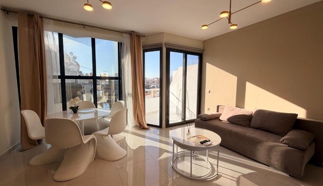 PL Pireas Modern APT in Piraeus