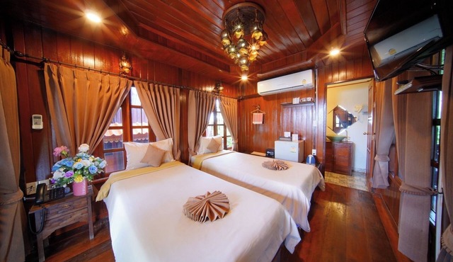 Pludhaya Resort & Spa