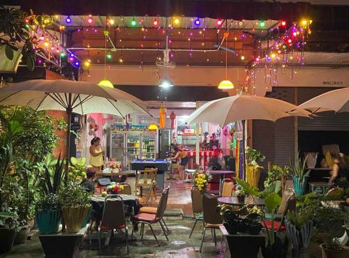 Pluemchai Guesthouse
