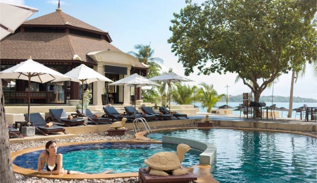 Plunge Pool Suite 14