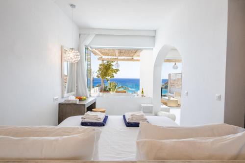 Poseidon Blue Gastronomy Hotel in Karpathos
