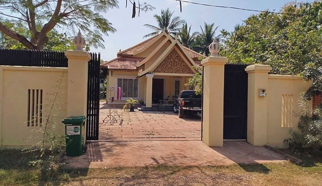 Private 3-bedroom Family Villa in Siem Reap 2.8 Km to Angkor Wat Pet Friendly