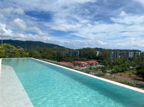 Private apartment at Skypark in Laguna by Lofty