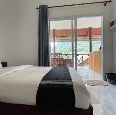 Rainbow Guesthouse in Muang Ngoy