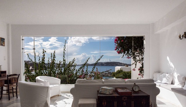 Rhenia Mykonos Hotel & Bungalows in Mykonos