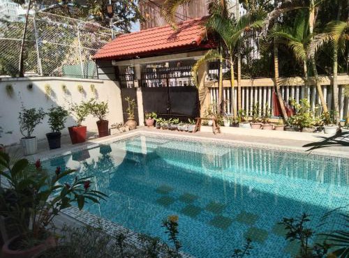Room 12 - Studio in a villa 5mn walk from the Royal Palace with swimming pool