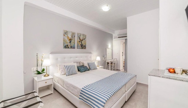 Roxani Hotel in Amoudara Herakliou