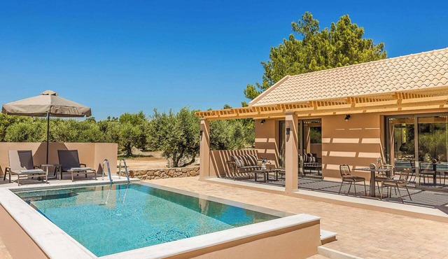 Sea Harmony - One Bedroom Villa, Sleeps 2 in Ionian Islands