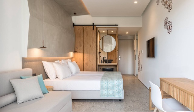 Sensus Experience by Lavris in Hersonissos