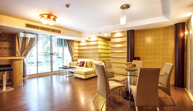 Short-Term Rental Allowed - 2B Downtown Bkk Serviced Apartment