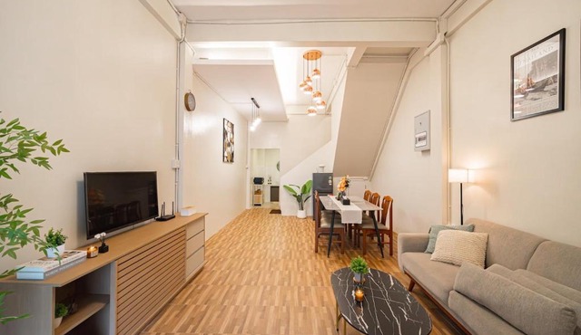 Siam Place - Spacious Family House in Bangkok