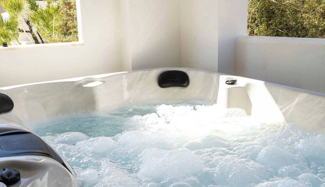 Sinani Beachfront Gems Rhodes - Suite with Jacuzzi