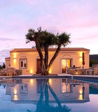 Sol D'oro Luxury villa in Gastourion