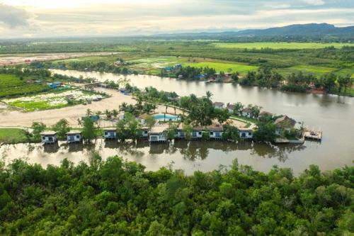 SS Villa & Resort